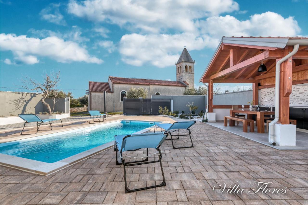 Villa Flores Kavran Extérieur photo